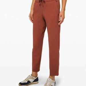 Lululemon On the Fly 7/8 pants